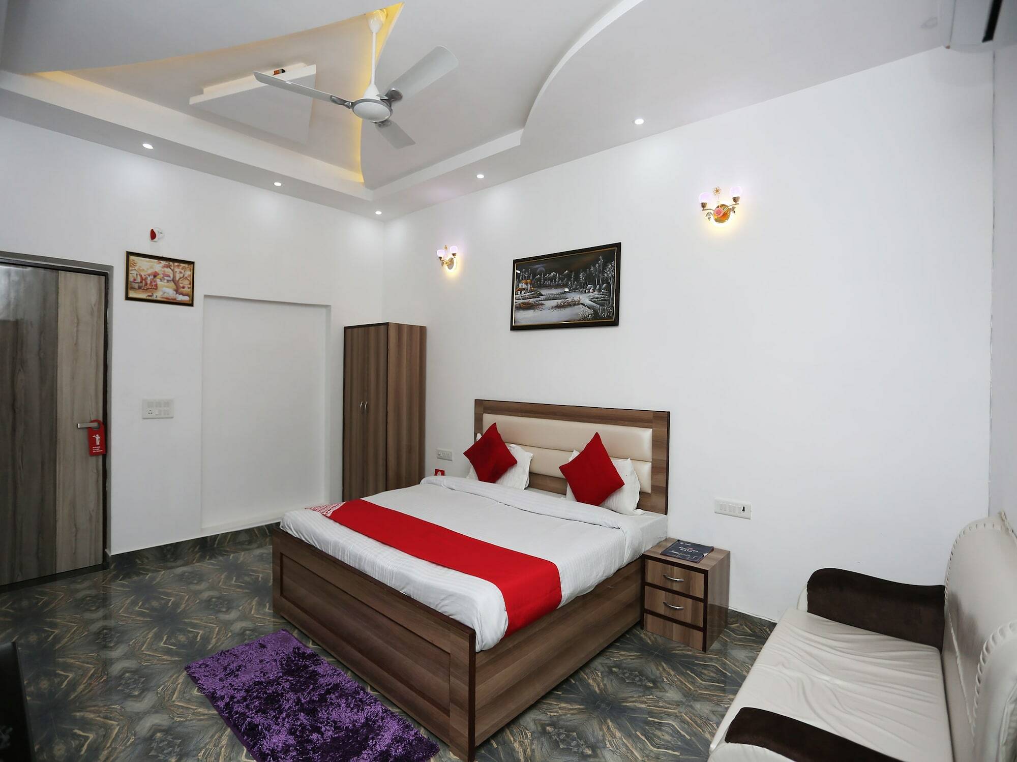 Hotel Rest Palace Agra  Exterior foto